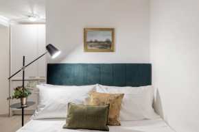 Basic Studio - 350 m far from Fontana di Trevi